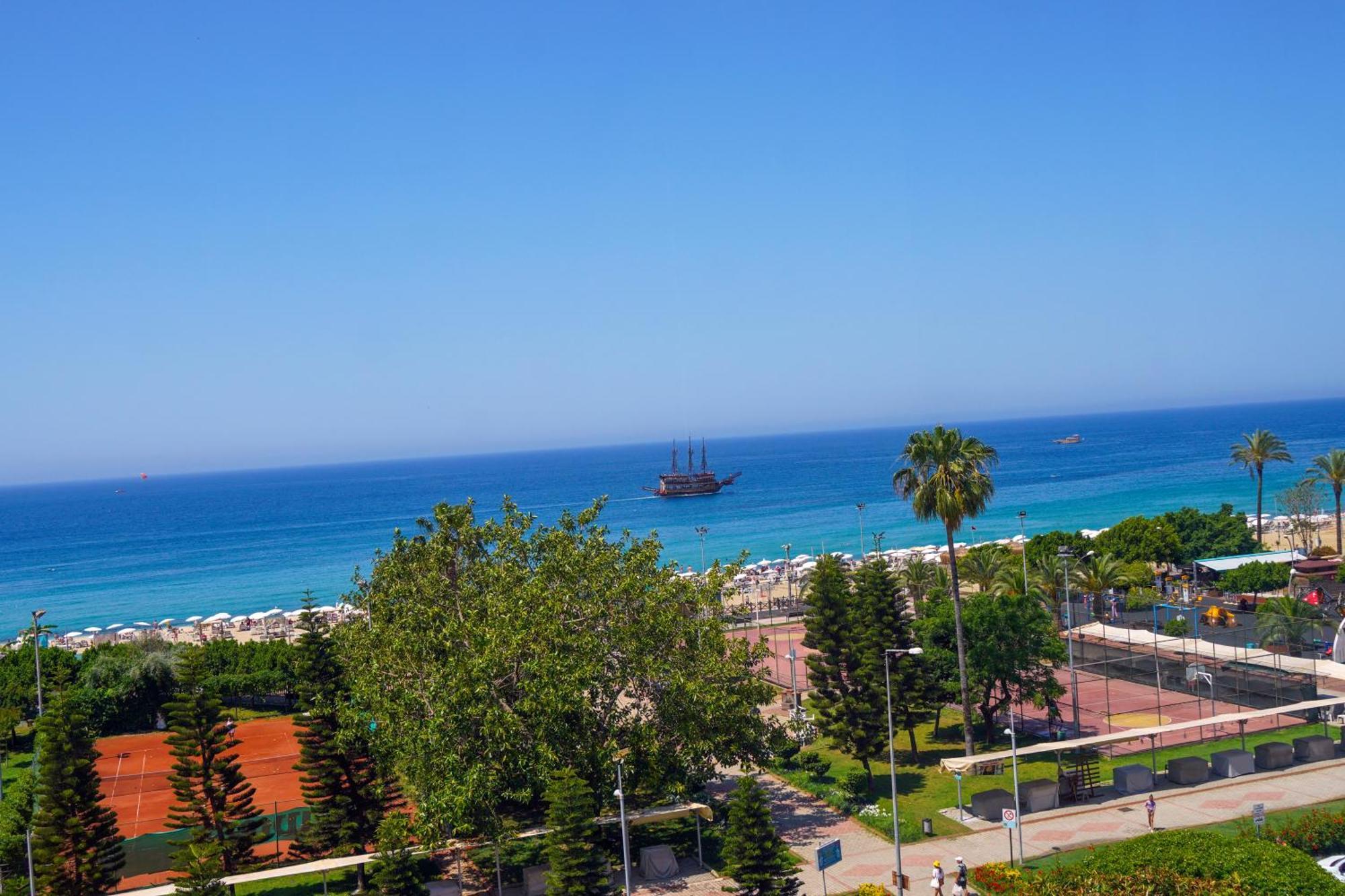 Anna Queen Hotel อลันยา ภายนอก รูปภาพ